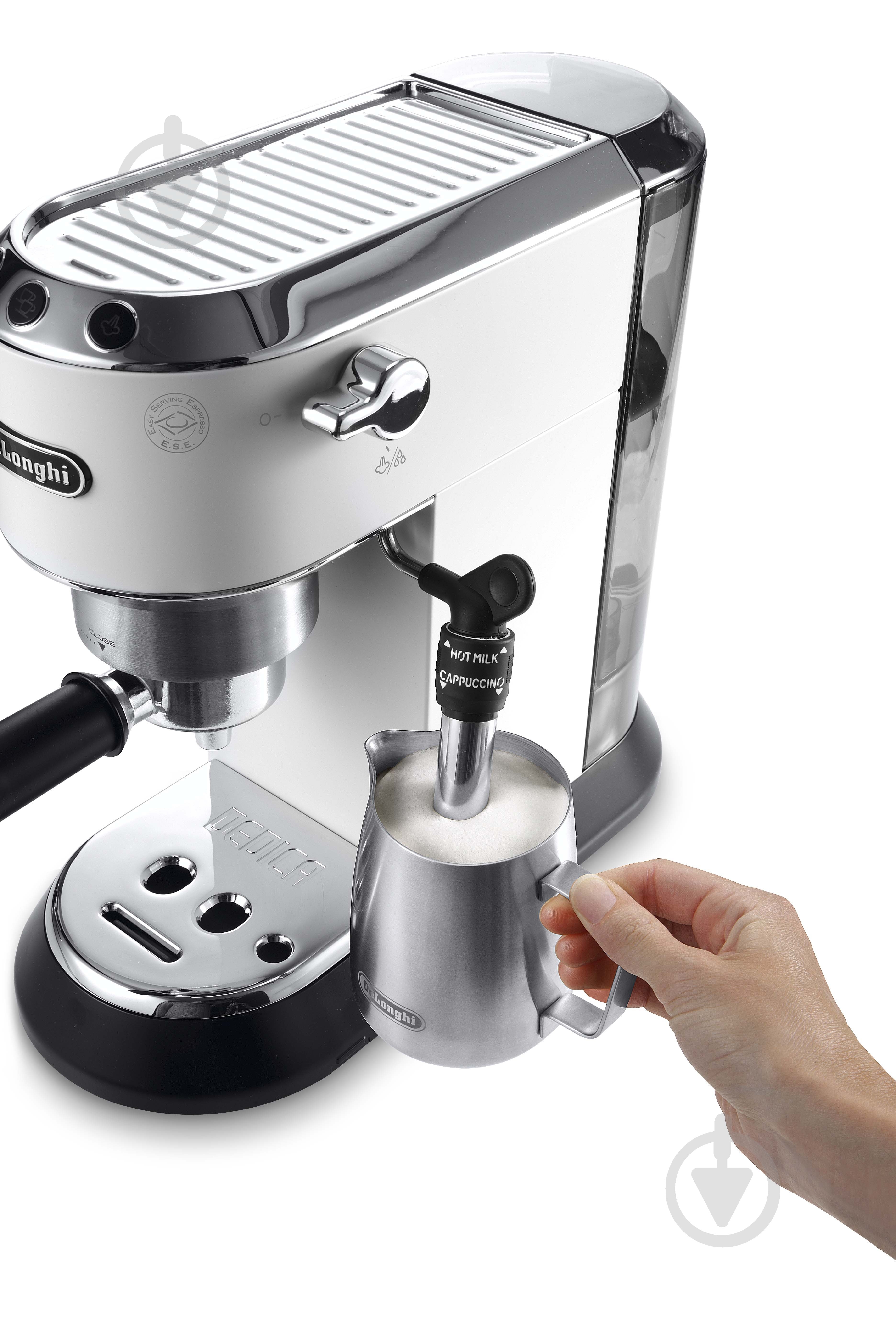 Кавоварка ріжкова Delonghi Dedica EC685.W - фото 10