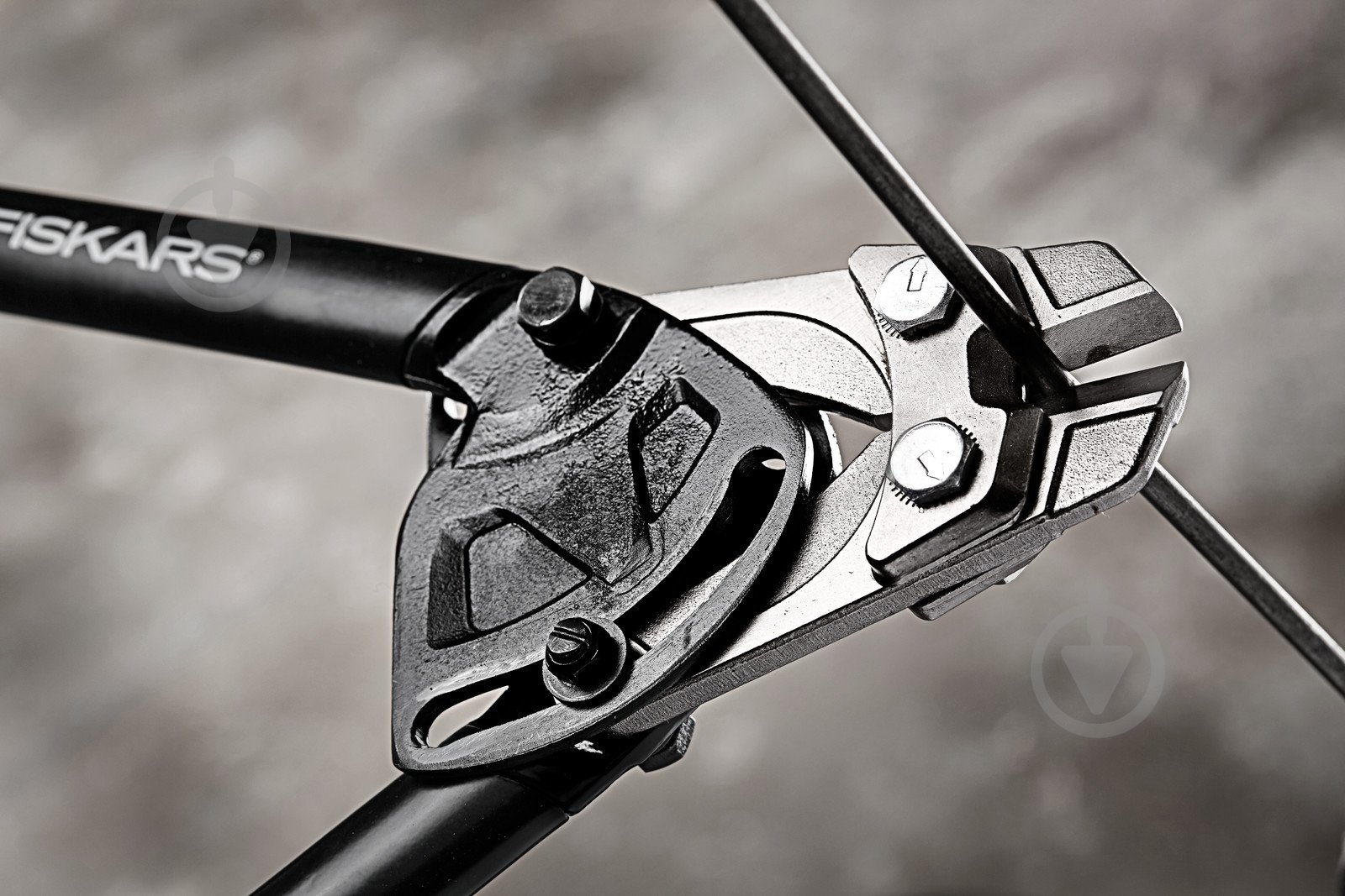 Болторез Fiskars PowerGear 76 см 1027215 - фото 2 Болторез Fiskars PowerGear 76 см 1027215 - фото 2