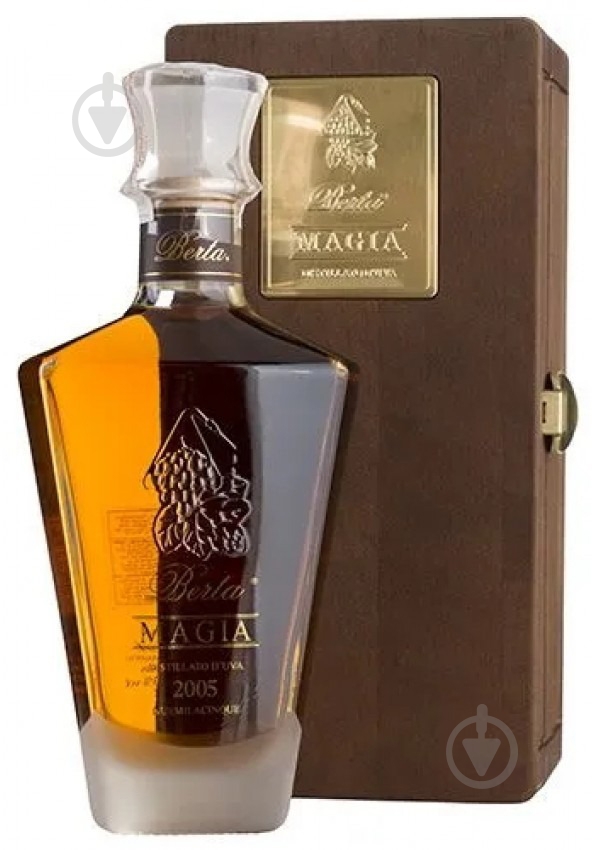 Граппа Berta Magia Distillerie 43% 0,7 л - фото 1 Граппа Berta Magia Distillerie 43% 0,7 л - фото 1
