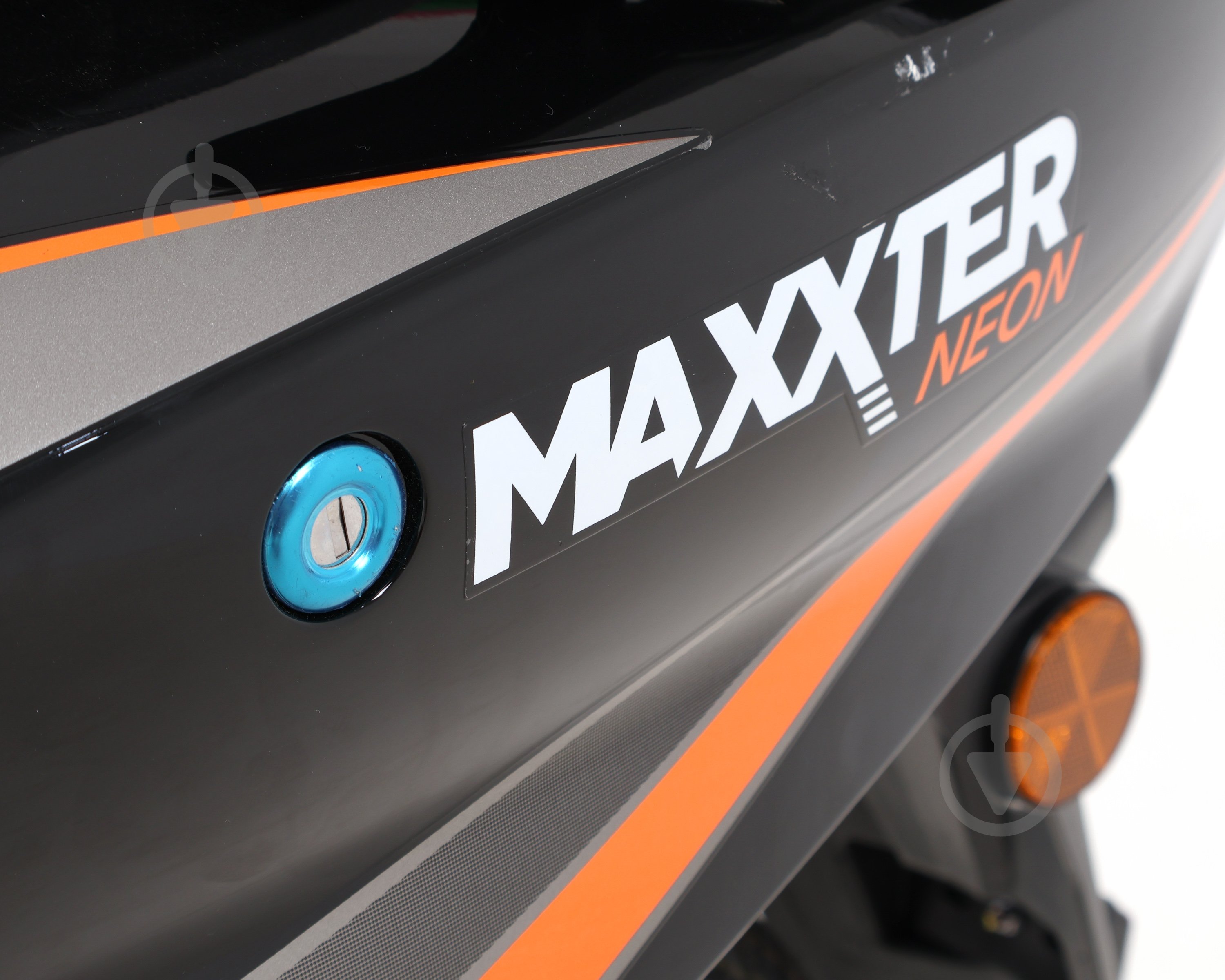 Електроскутер Maxxter NEON (Black) 2500 Вт - фото 11