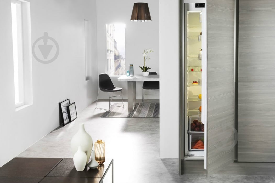 Встраиваемый холодильник Whirlpool ARG 18082 A++ - фото 5