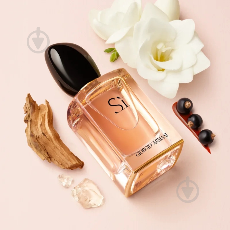 Парфюмированная вода Giorgio Armani Si 30 мл - фото 3 Парфюмированная вода Giorgio Armani Si 30 мл - фото 3