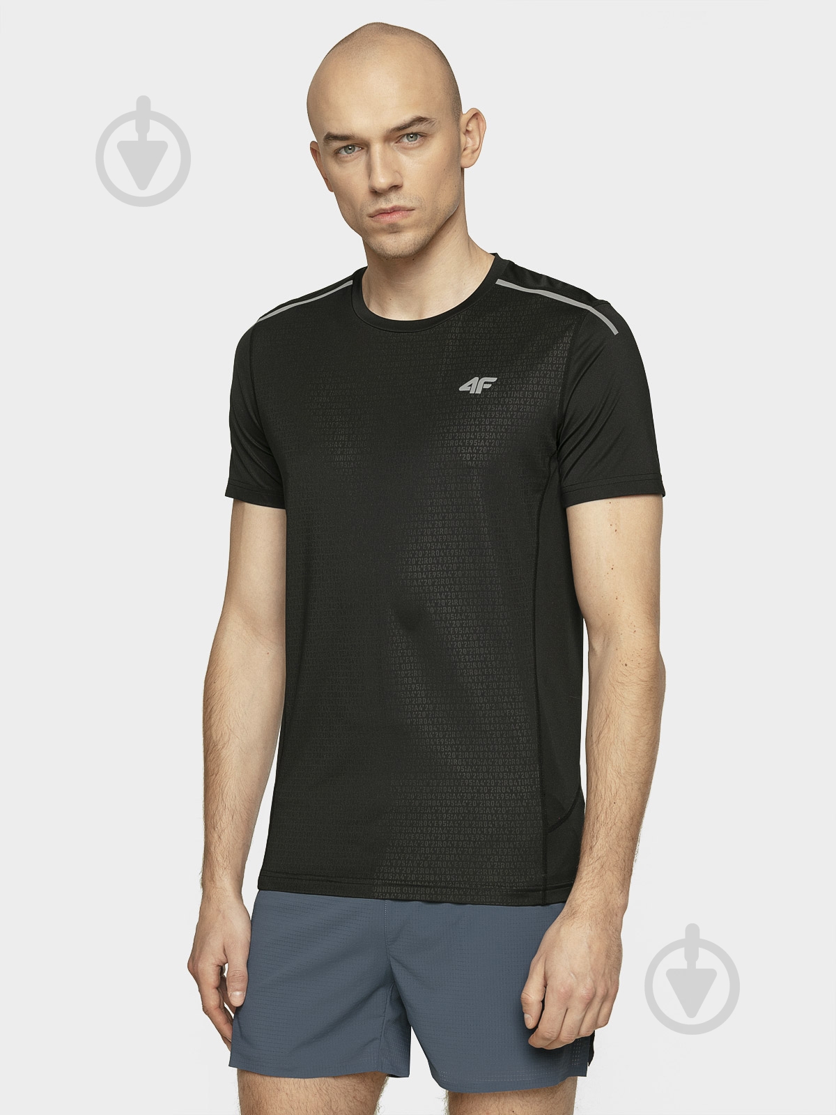 Футболка 4F D4L20-TSMF103 M черный - фото 1 Футболка 4F D4L20-TSMF103 M черный - фото 1