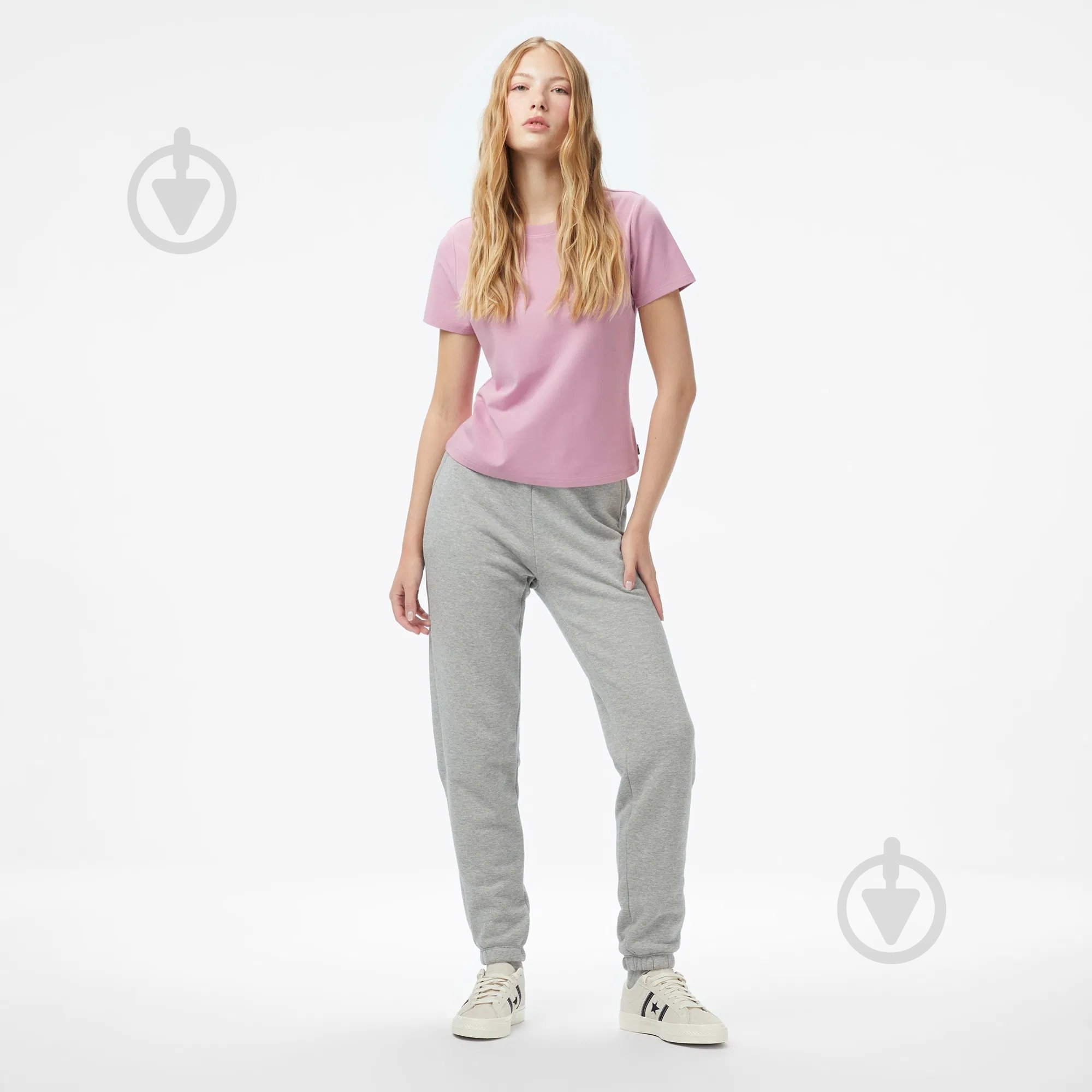 Штани Converse SNEAKER PATCH PANT CVW5B124-M6X р. L сірий - фото 4 Штани Converse SNEAKER PATCH PANT CVW5B124-M6X р. L сірий - фото 4