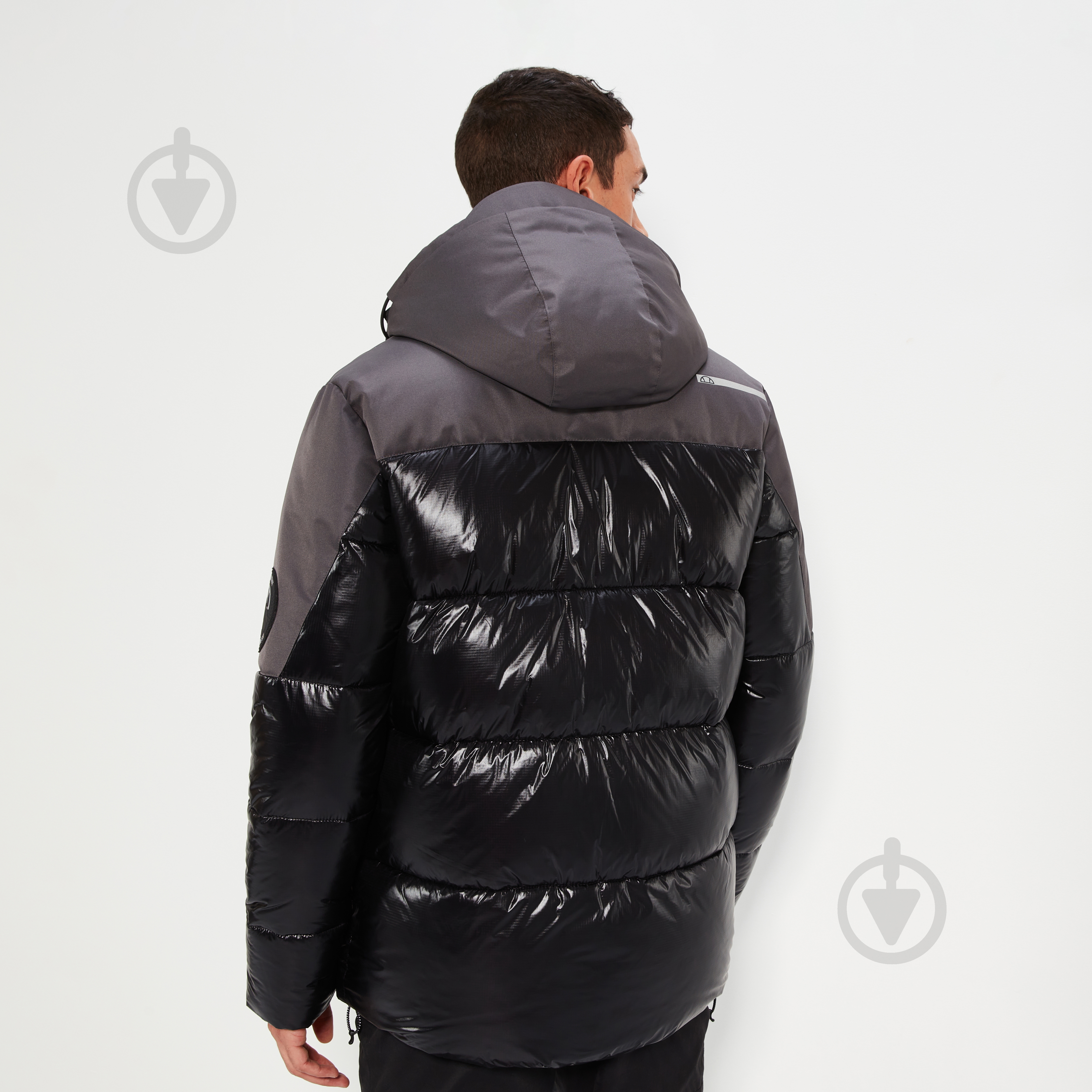 Куртка мужская зимняя Ellesse CIMINI PADDED JACKET SXT19109011 р.S черная - фото 7 Куртка мужская зимняя Ellesse CIMINI PADDED JACKET SXT19109011 р.S черная - фото 7