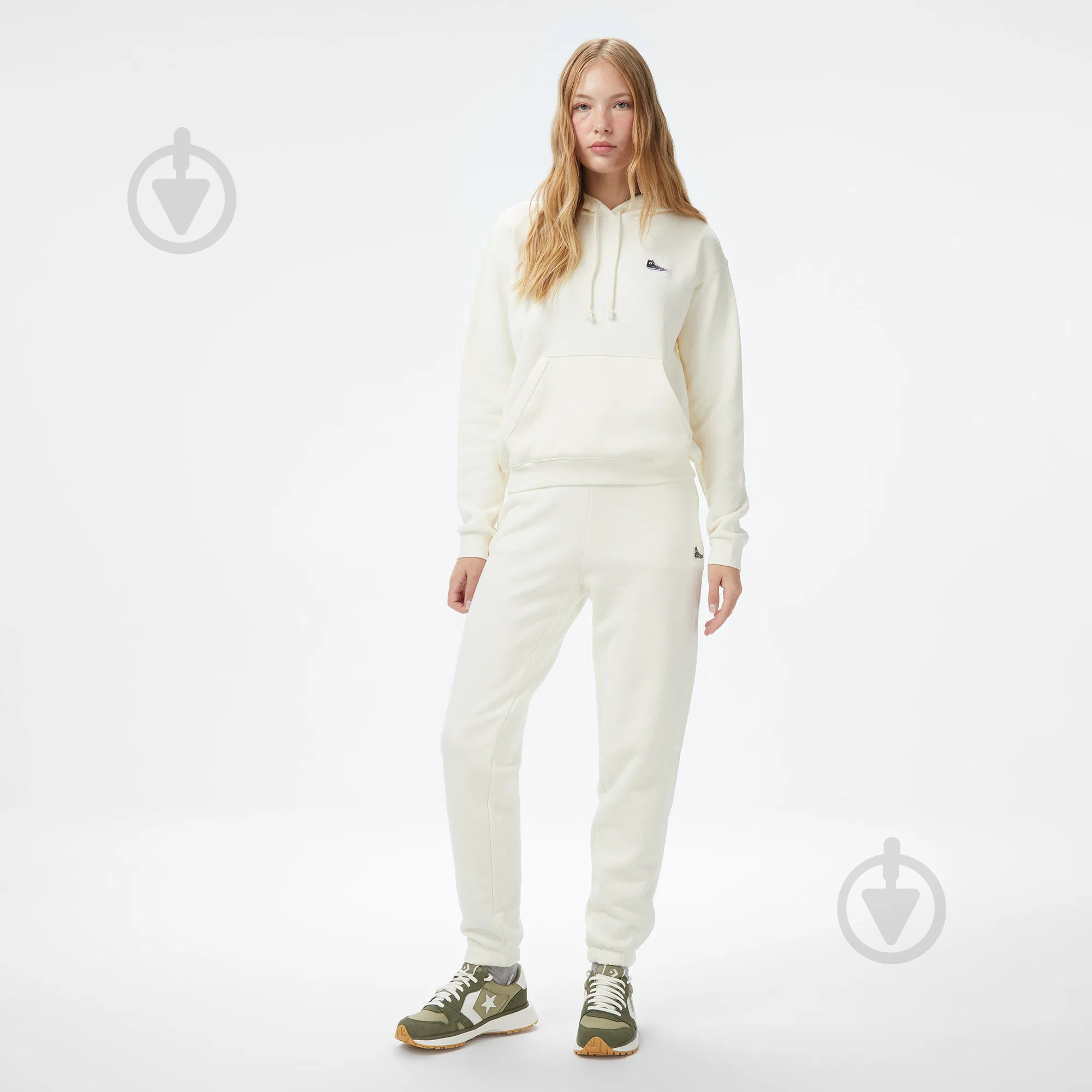 Брюки Converse SNEAKER PATCH PANT CVW5B124-EG7 р. M бежевый - фото 2 Брюки Converse SNEAKER PATCH PANT CVW5B124-EG7 р. M бежевый - фото 2