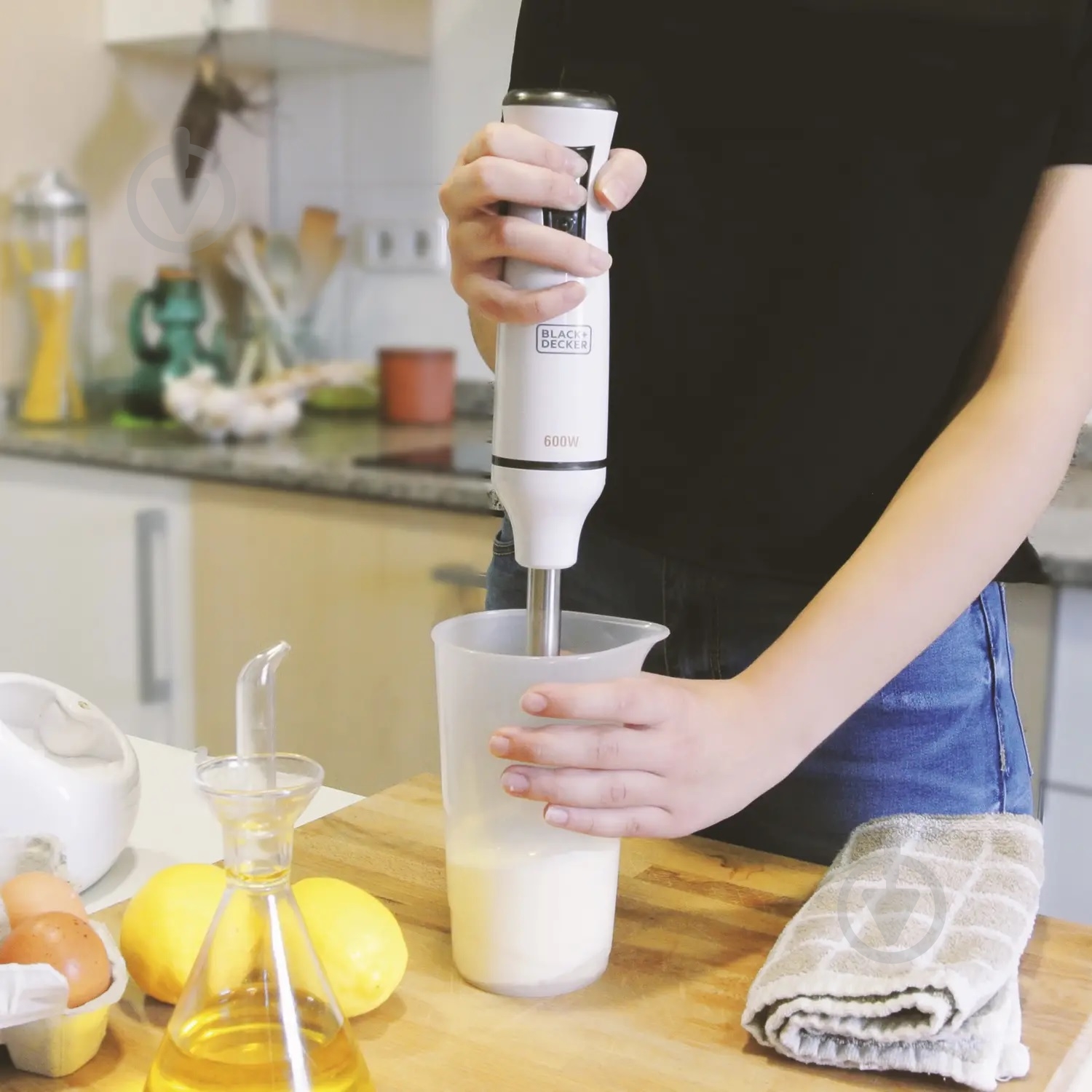 Блендер ручний Black+Decker BXHBA600E - фото 13