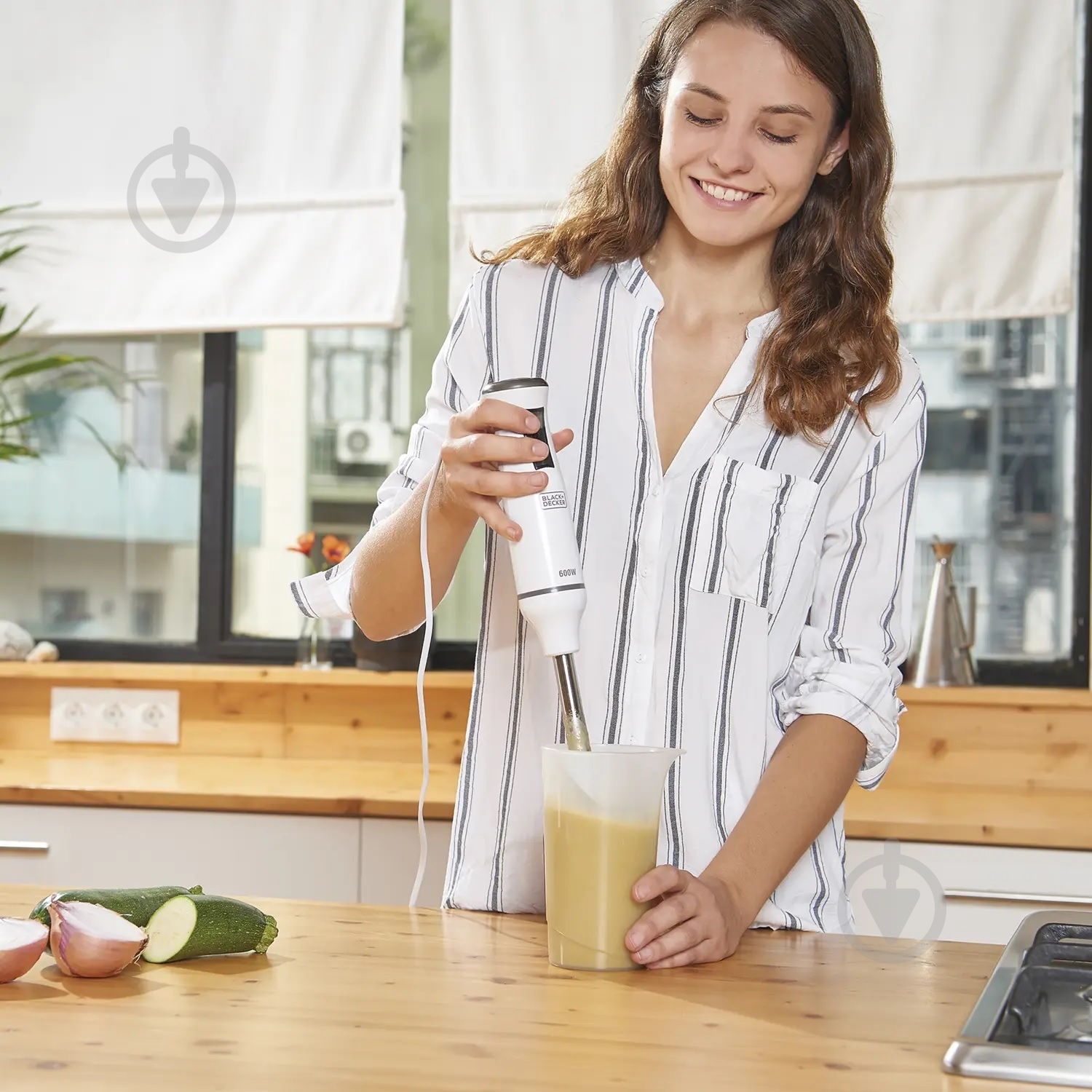 Блендер ручний Black+Decker BXHBA600E - фото 11