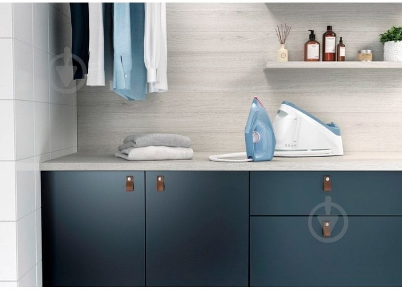 Утюг с парогенератором Electrolux E7ST14DB - фото 4
