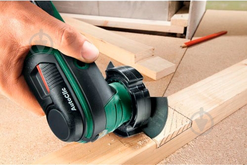 Многофункциональное устройство Bosch Universal Multi 12 0603103021 - фото 3 Многофункциональное устройство Bosch Universal Multi 12 0603103021 - фото 3