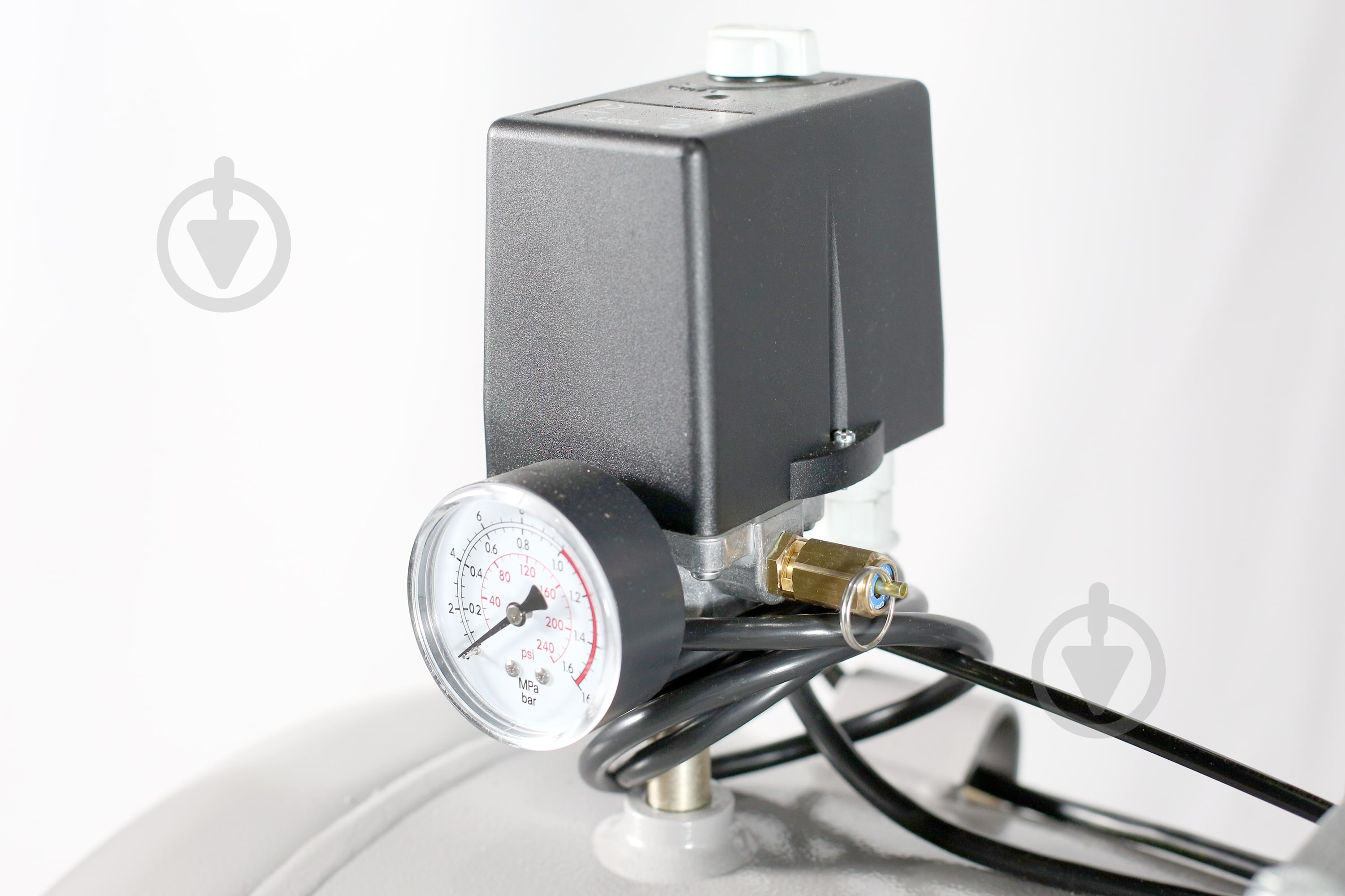 Компрессор AirCast СБ4/Ф-270.LB50 СБ4/Ф-270.LB50 - фото 3 Компрессор AirCast СБ4/Ф-270.LB50 СБ4/Ф-270.LB50 - фото 3