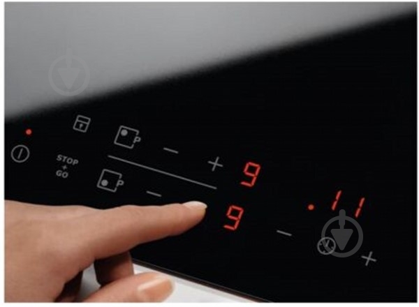Варочная поверхность электрическая Electrolux CME6436KX - фото 2