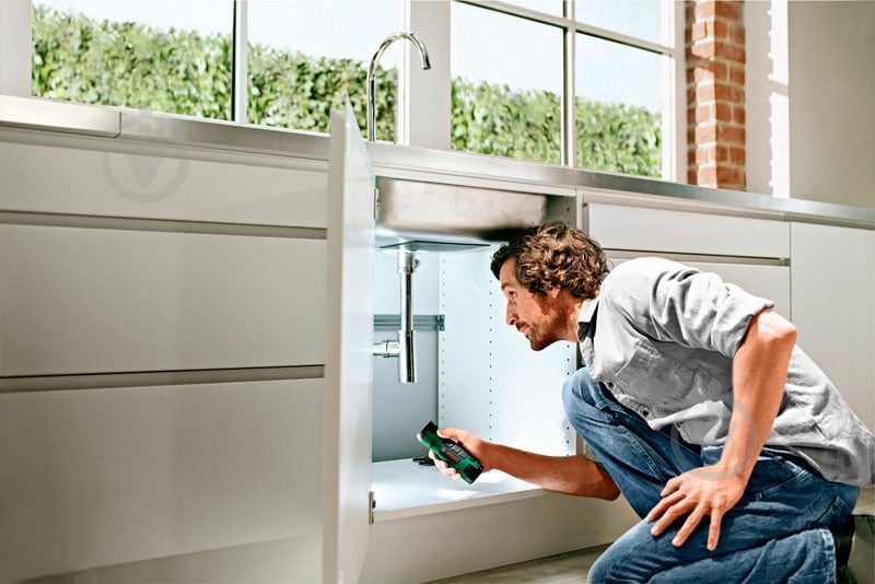 Фонарь Bosch EasyLamp 12 06039A1008 - фото 3 Фонарь Bosch EasyLamp 12 06039A1008 - фото 3