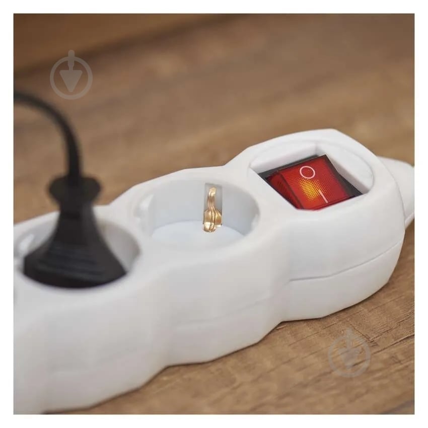 Удлинитель с выключателем Emos 1 мм² 16A 3680 Вт с заземлением 3 гн. белый 1,5 м P1321 - фото 7