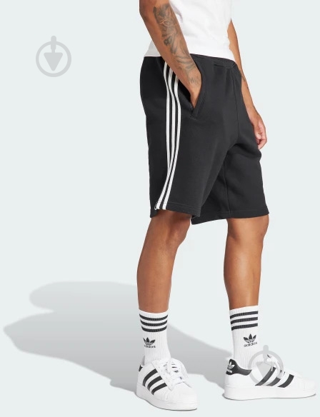 Шорты Adidas 3-STRIPE SHORT IU2337 р. M черный - фото 4