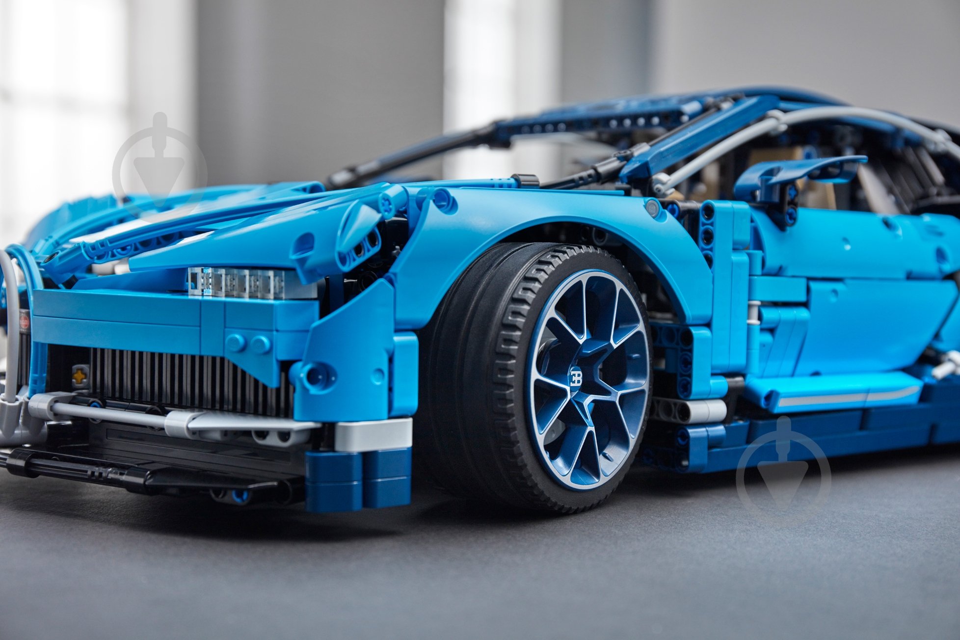 Конструктор LEGO Technic Автомобиль Bugatti Chiron 42083 - фото 59 Конструктор LEGO Technic Автомобиль Bugatti Chiron 42083 - фото 59