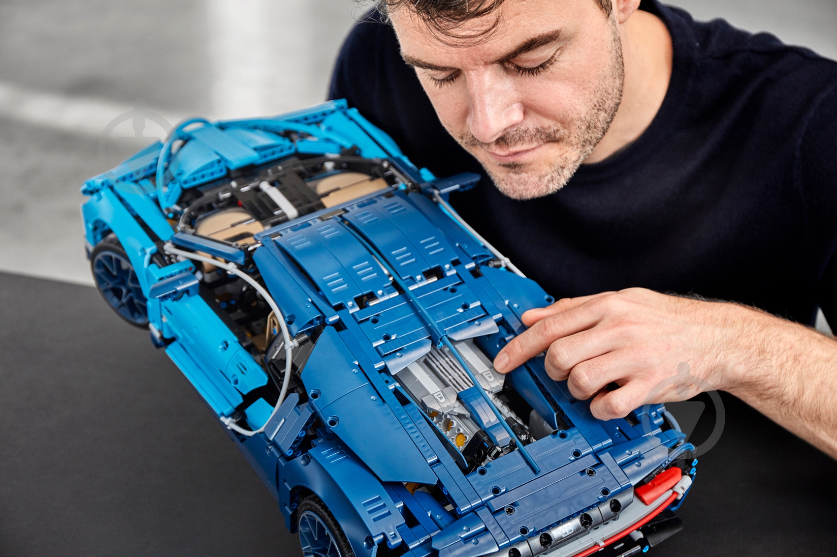 Конструктор LEGO Technic Автомобиль Bugatti Chiron 42083 - фото 93 Конструктор LEGO Technic Автомобиль Bugatti Chiron 42083 - фото 93