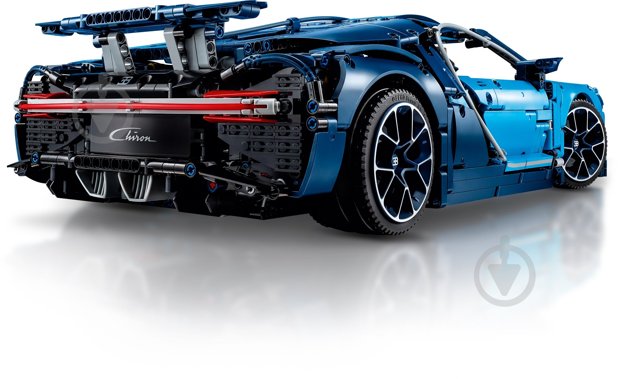 Конструктор LEGO Technic Автомобиль Bugatti Chiron 42083 - фото 20 Конструктор LEGO Technic Автомобиль Bugatti Chiron 42083 - фото 20