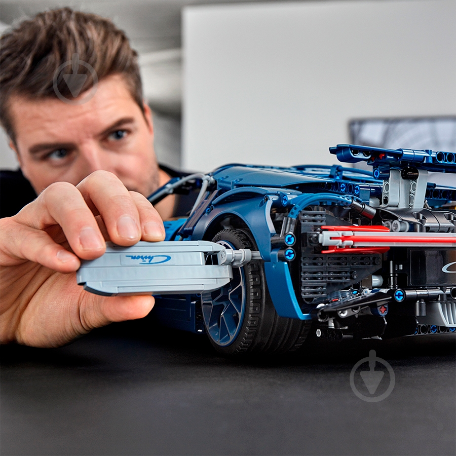 Конструктор LEGO Technic Автомобиль Bugatti Chiron 42083 - фото 111 Конструктор LEGO Technic Автомобиль Bugatti Chiron 42083 - фото 111