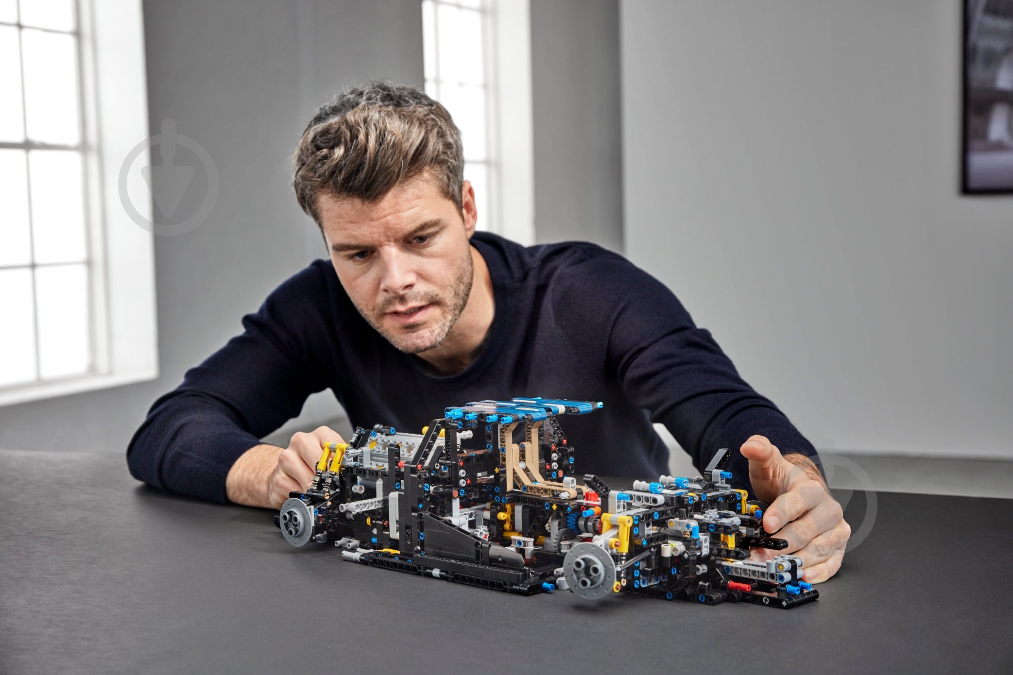 Конструктор LEGO Technic Автомобиль Bugatti Chiron 42083 - фото 67 Конструктор LEGO Technic Автомобиль Bugatti Chiron 42083 - фото 67