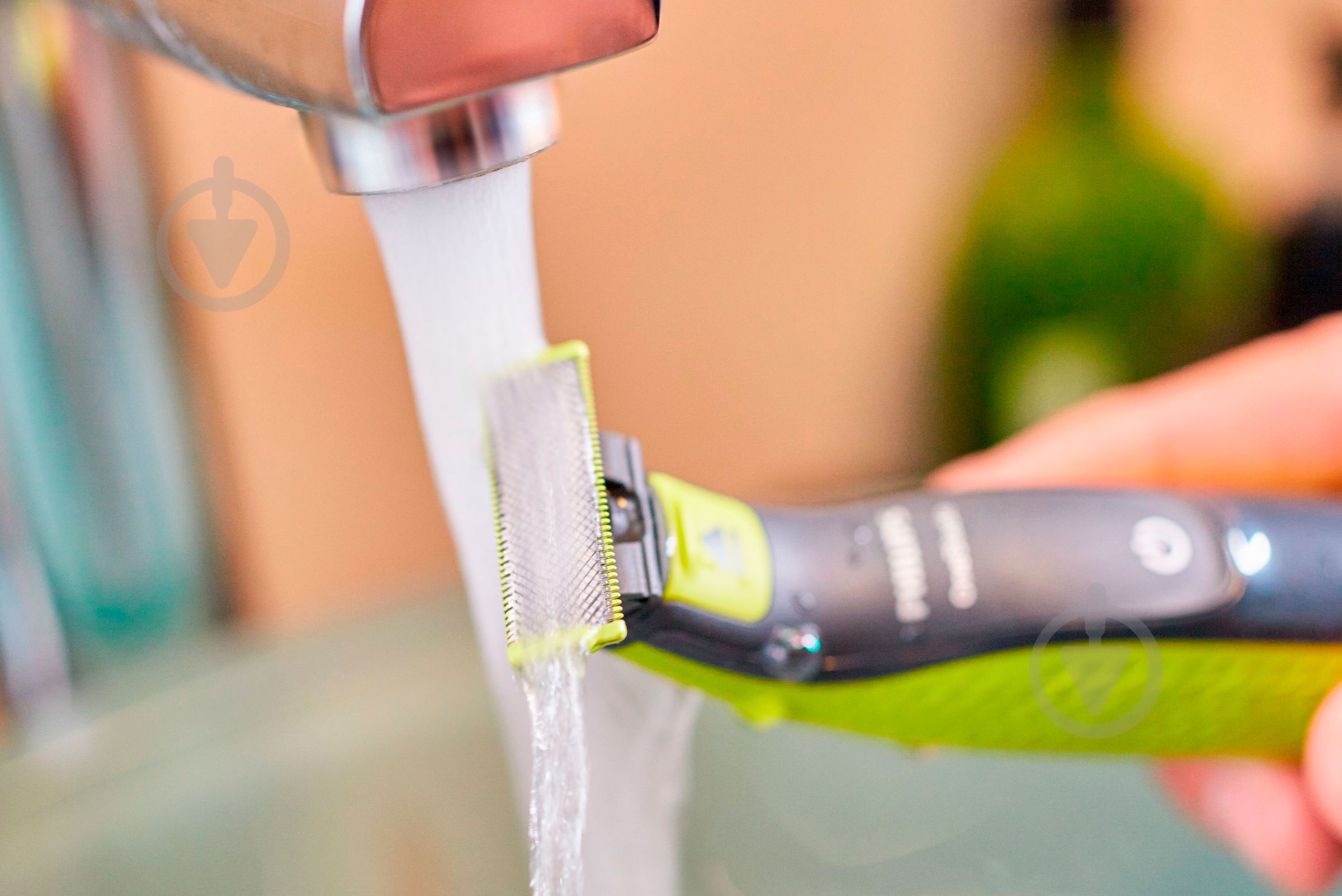 Электростанок Philips OneBlade QP2520/20 - фото 9