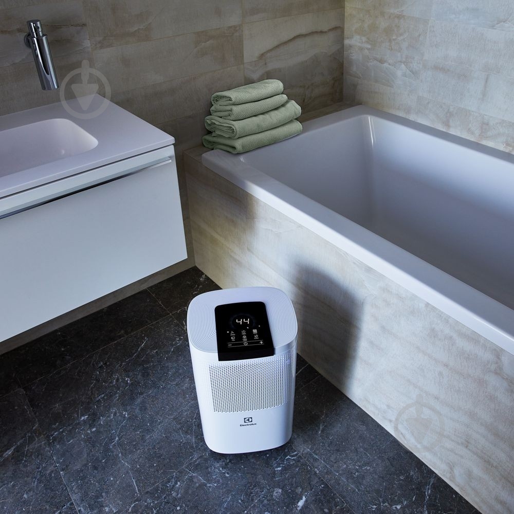 Осушитель воздуха Electrolux EDH-12L EU - фото 7