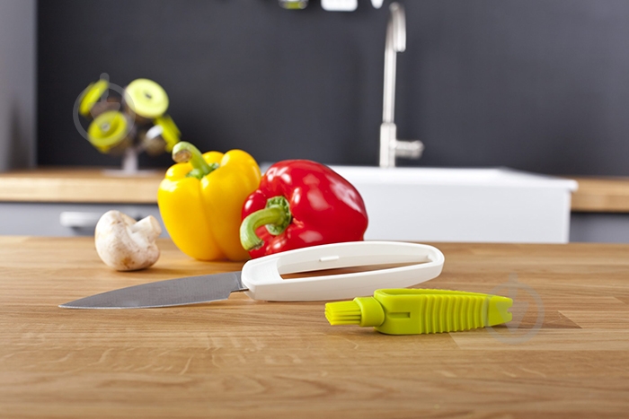 Ніж для овочів Tomorrow's Kitchen зі щіткою VEGETABLE KNIFE + BRUSH - фото 2