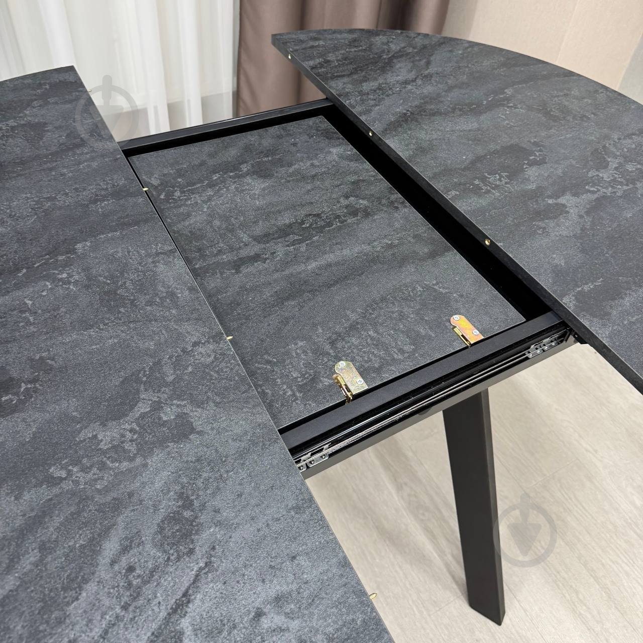 Стол обеденный Starwood Alen Fold 1000(1330)x1000x750мм угольный камень/черный - фото 8 Стол обеденный Starwood Alen Fold 1000(1330)x1000x750мм угольный камень/черный - фото 8