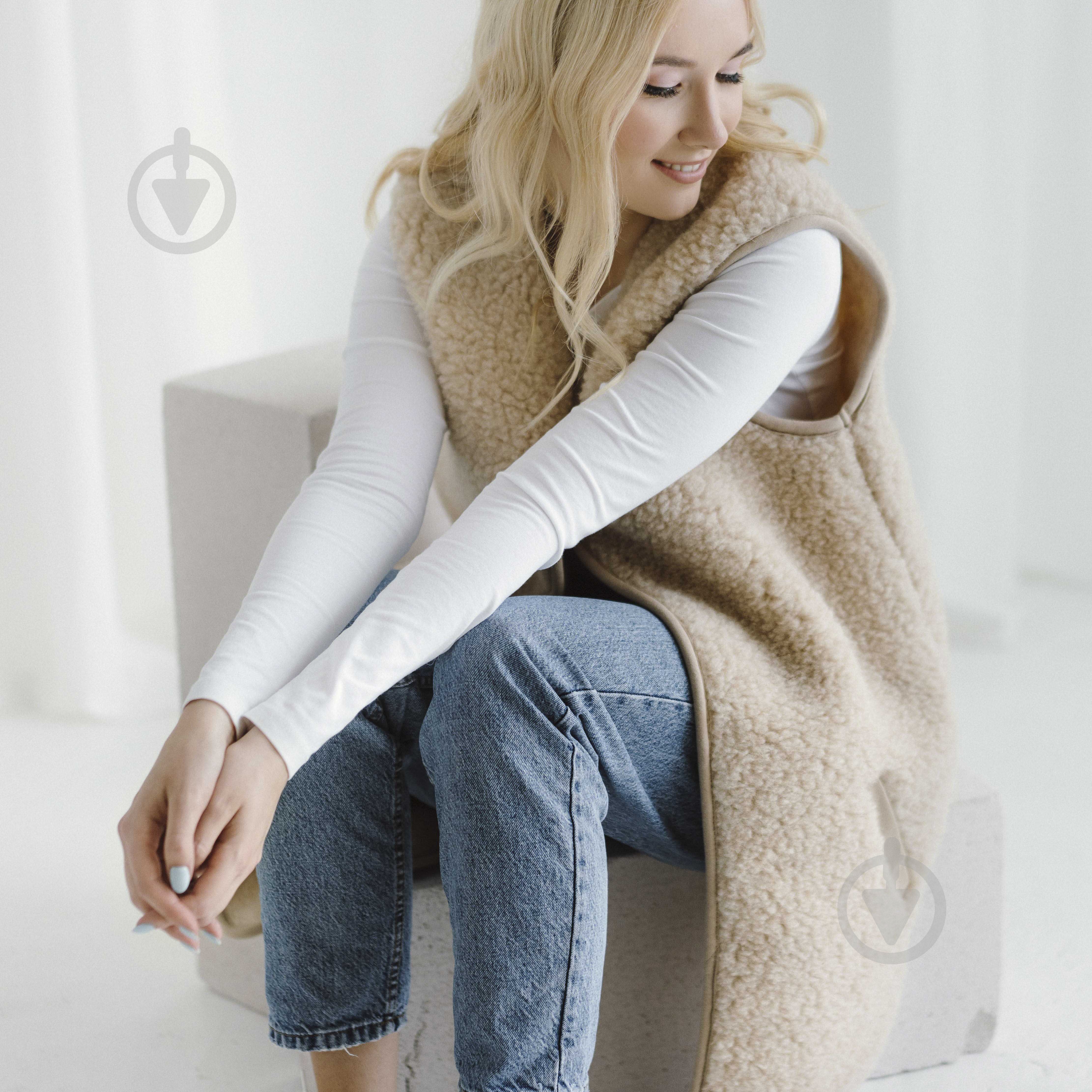 Жилет Flokati Pearl р. M/L бежевый - фото 3 Жилет Flokati Pearl р. M/L бежевый - фото 3