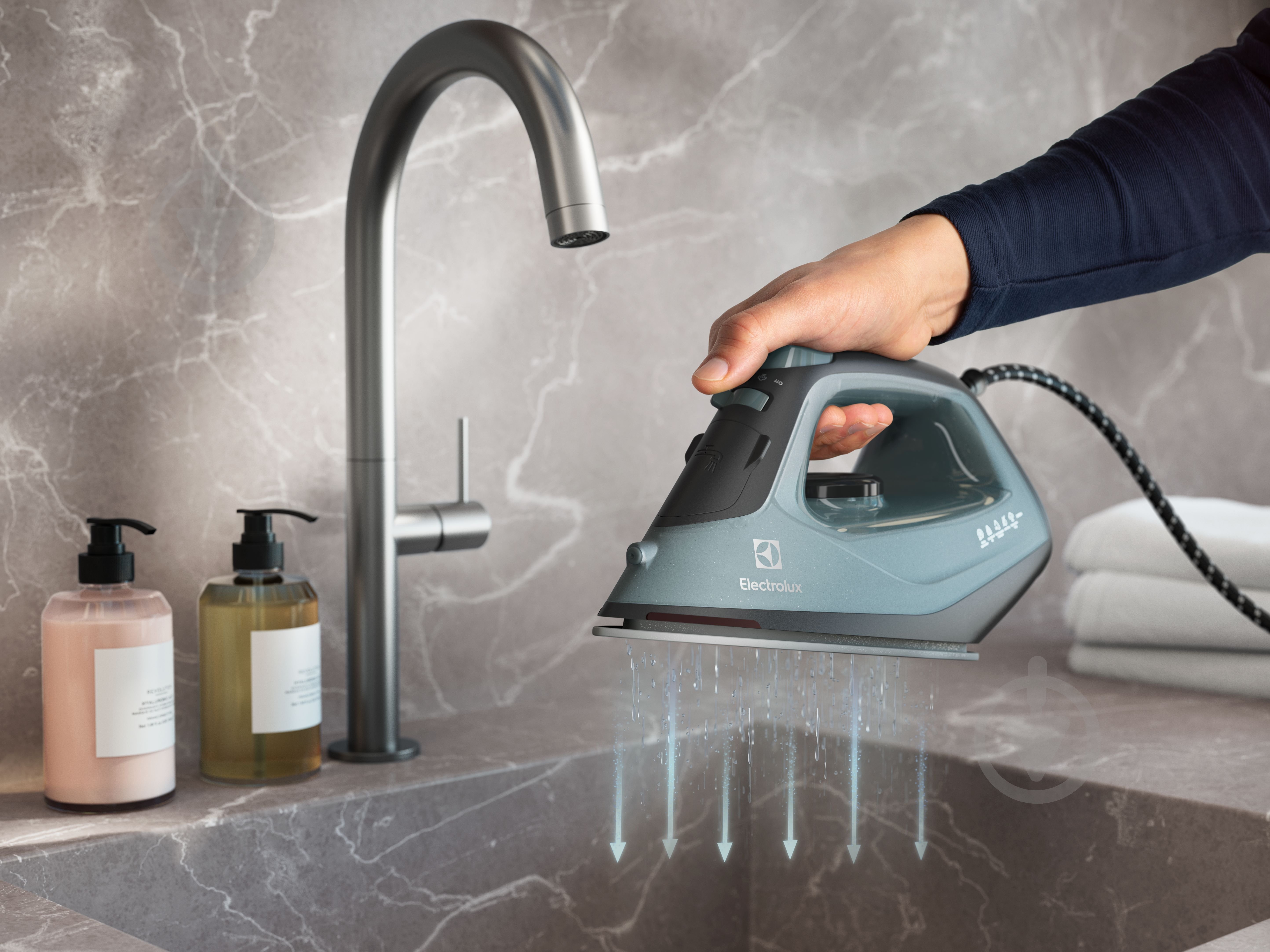 Утюг Electrolux Easyline Iron E5SI2-6OG (910003900) Ocean Green - фото 7