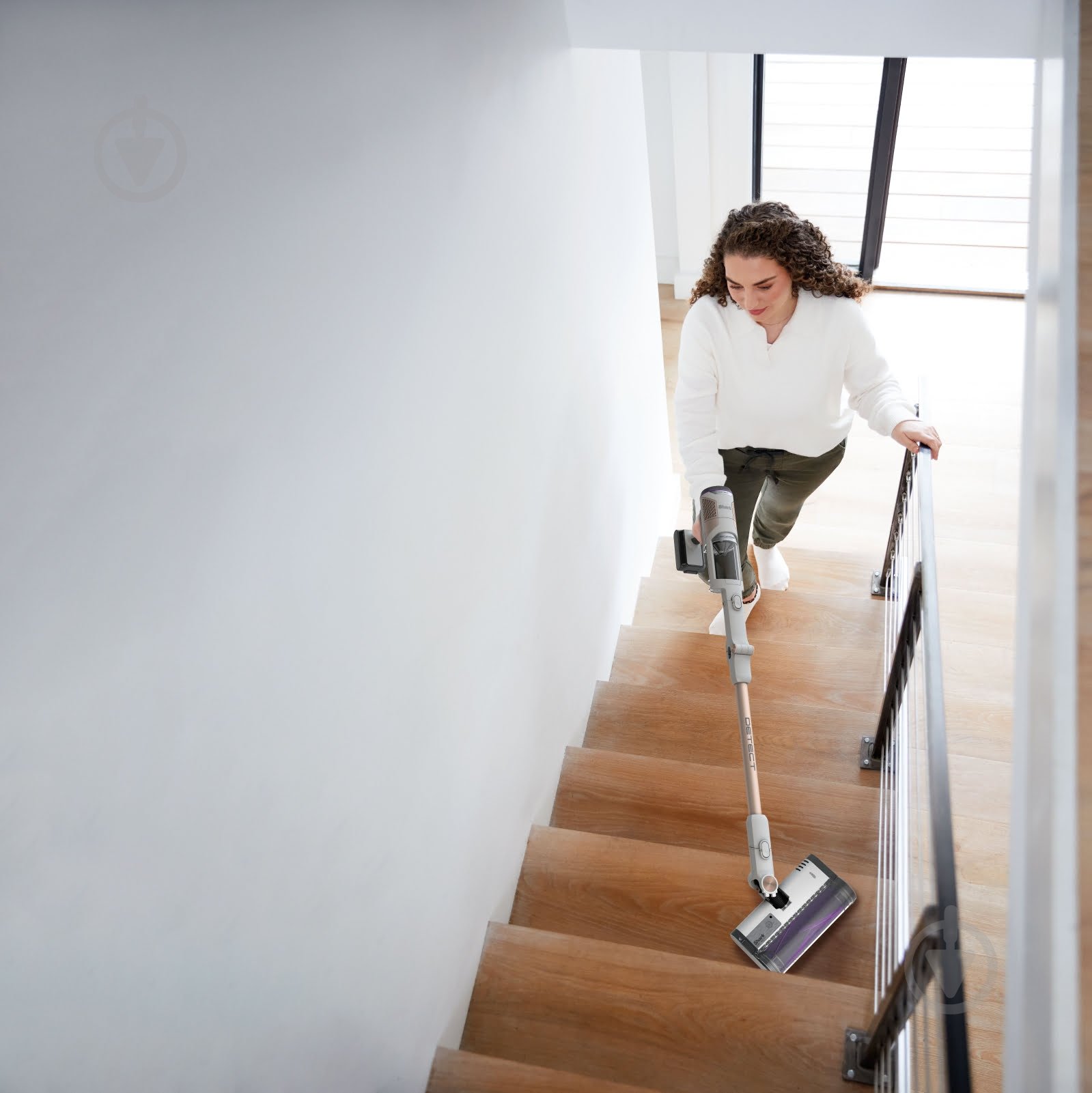 Пилосос акумуляторний Shark with Auto Empty System IW3612EU white - фото 16