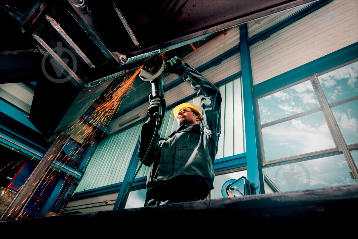 Болгарка (угловая шлифмашина) Metabo WEP 2400-230 с педалью 606439000 - фото 8 Болгарка (угловая шлифмашина) Metabo WEP 2400-230 с педалью 606439000 - фото 8