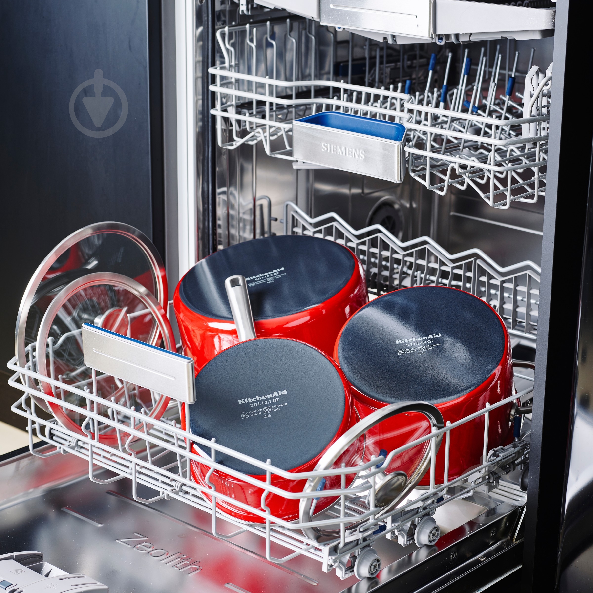 Каструля з кришкою KitchenAid Steel Core, 24 см, 6 л, червоний (CC003270-001) - фото 7