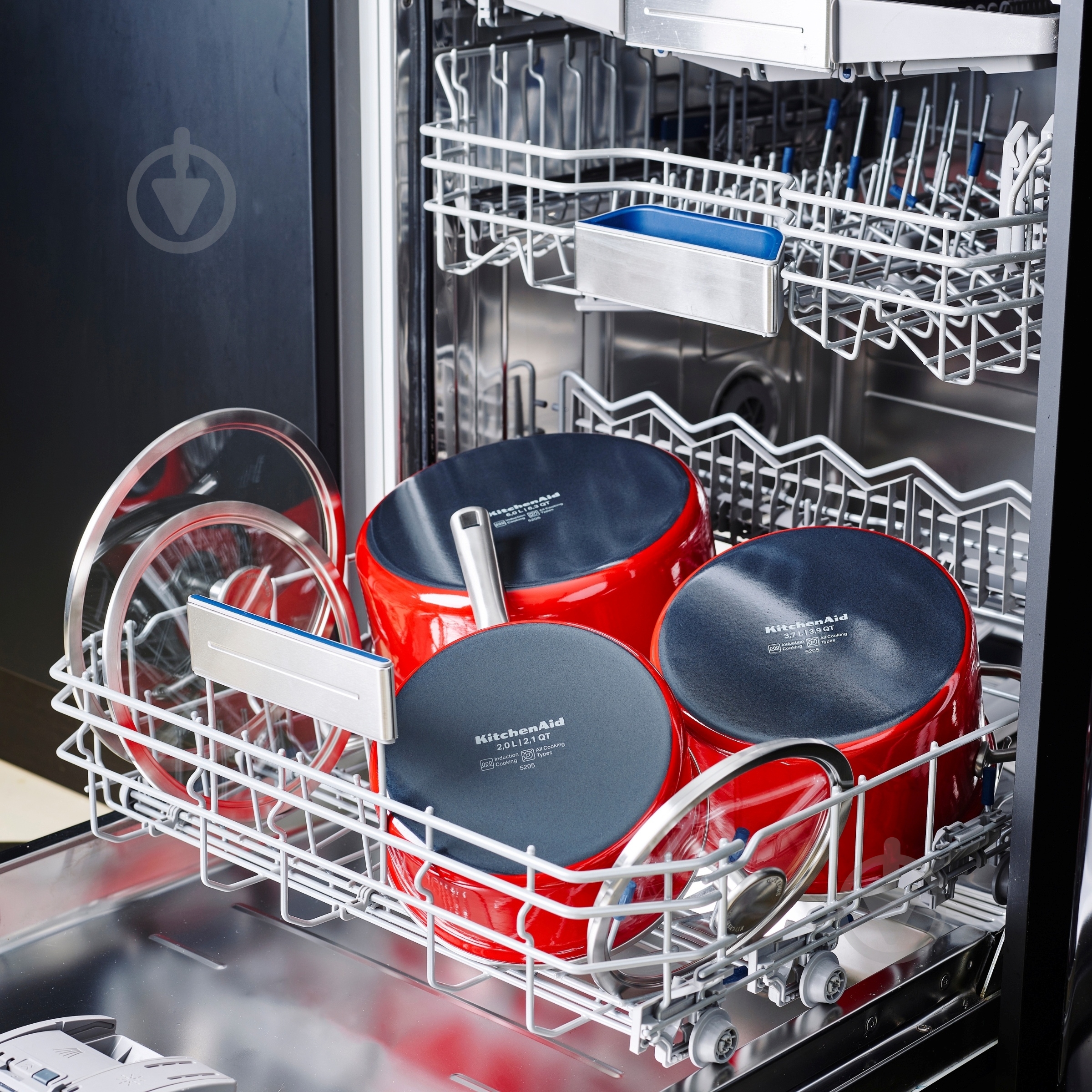 Набір посуду KitchenAid Steel Core, 16/18/20/24 см, 1,3/2/3,7/6 л, 10 предметів, червоний (CC004921-001) - фото 5