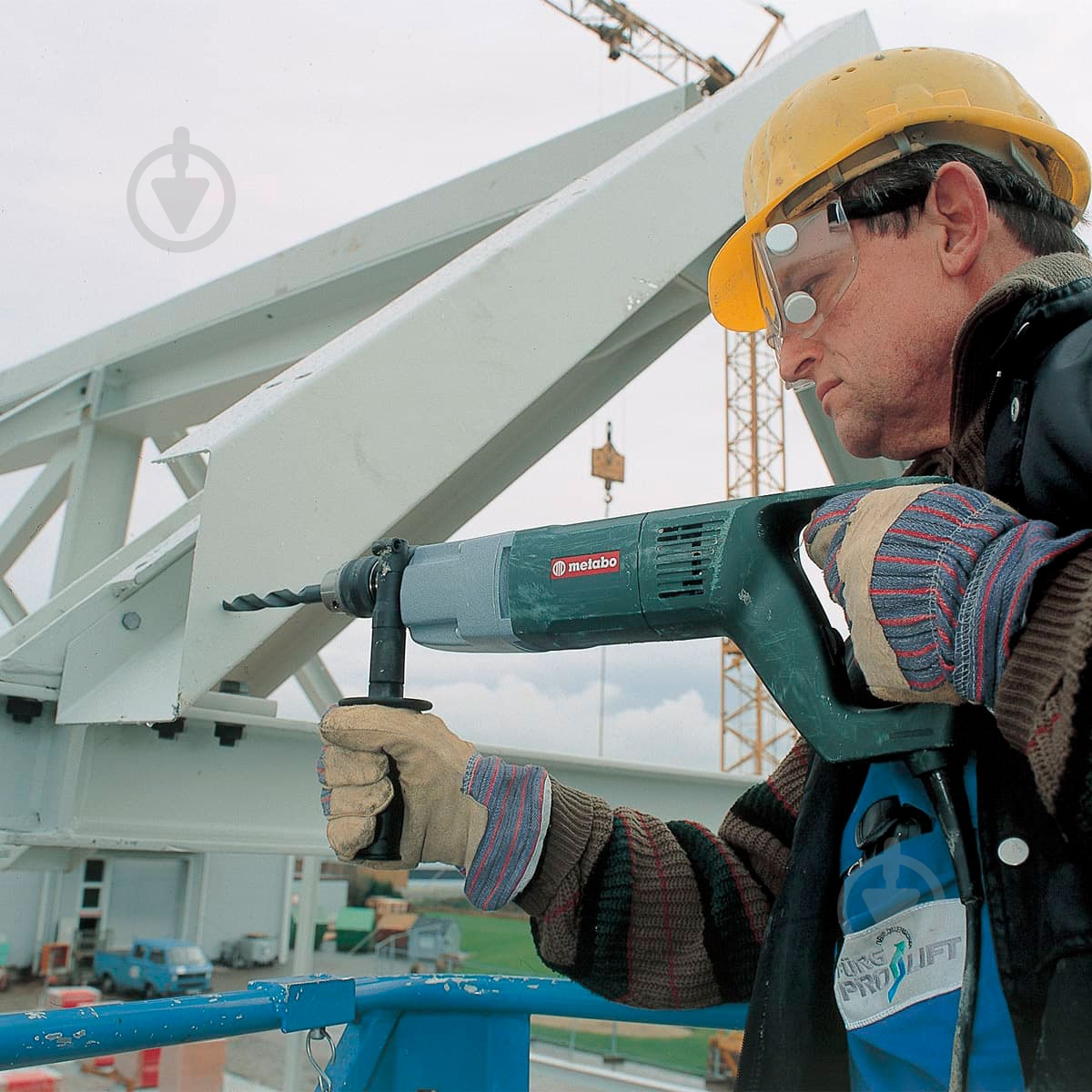 Дрель безударная Metabo BDE 1100 600806000 - фото 5