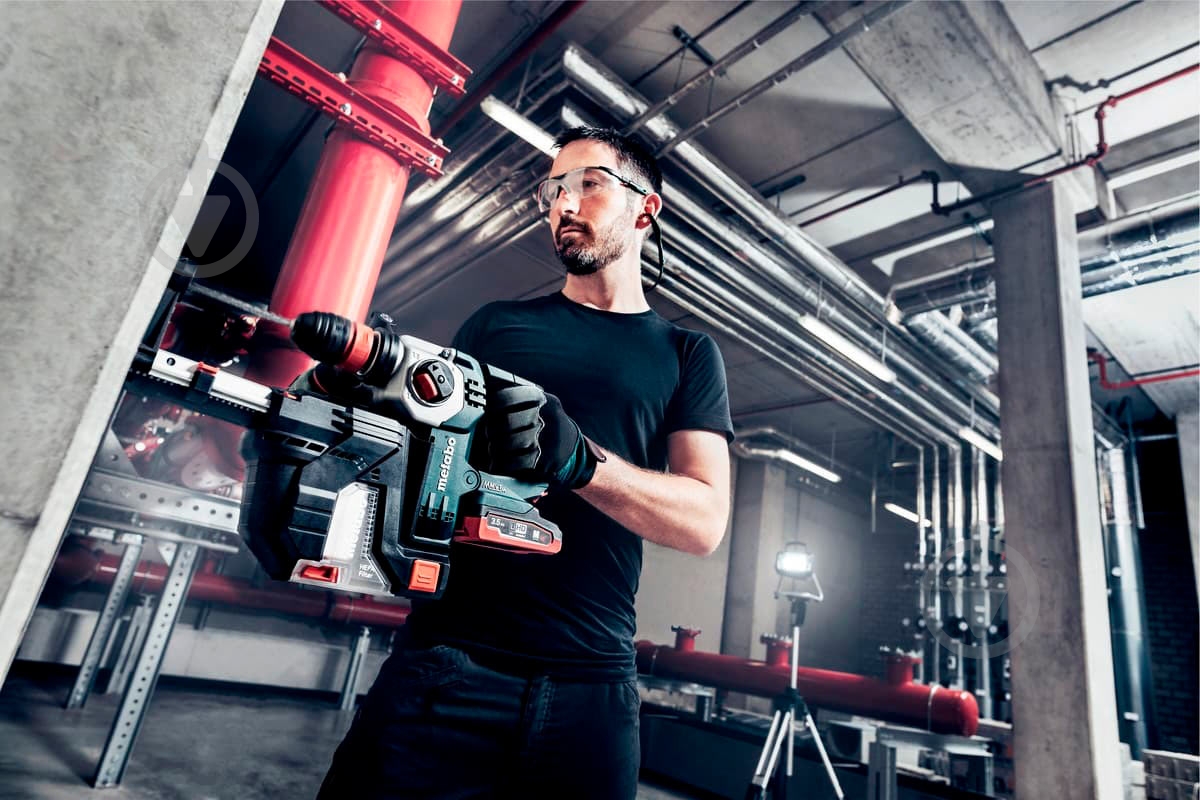 Набір акумуляторного інструменту Metabo Сombo Set 2.3.6 18 v 685139000 - фото 6 Набір акумуляторного інструменту Metabo Сombo Set 2.3.6 18 v 685139000 - фото 6