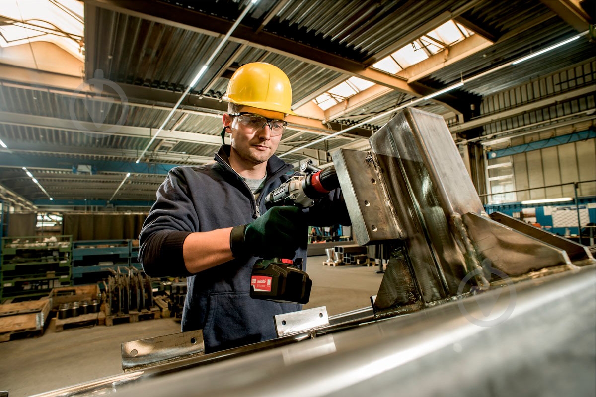 Набір акумуляторного інструменту Metabo Сombo Set 4.1 691015000 - фото 9 Набір акумуляторного інструменту Metabo Сombo Set 4.1 691015000 - фото 9