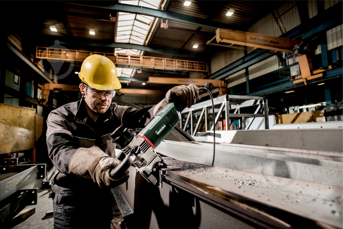 Фрезер Metabo KFM 16-15 F 601753500 - фото 24 Фрезер Metabo KFM 16-15 F 601753500 - фото 24