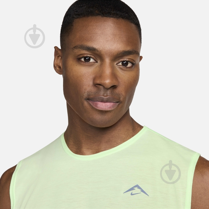 ᐉ Майка Nike Trail Solar Chase FN3309-376 р.L зелений • Краща