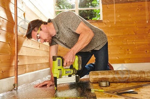 Степлер аккумуляторный RYOBI ONE+ тип 18G R18GS18-0 - фото 5 Степлер аккумуляторный RYOBI ONE+ тип 18G R18GS18-0 - фото 5