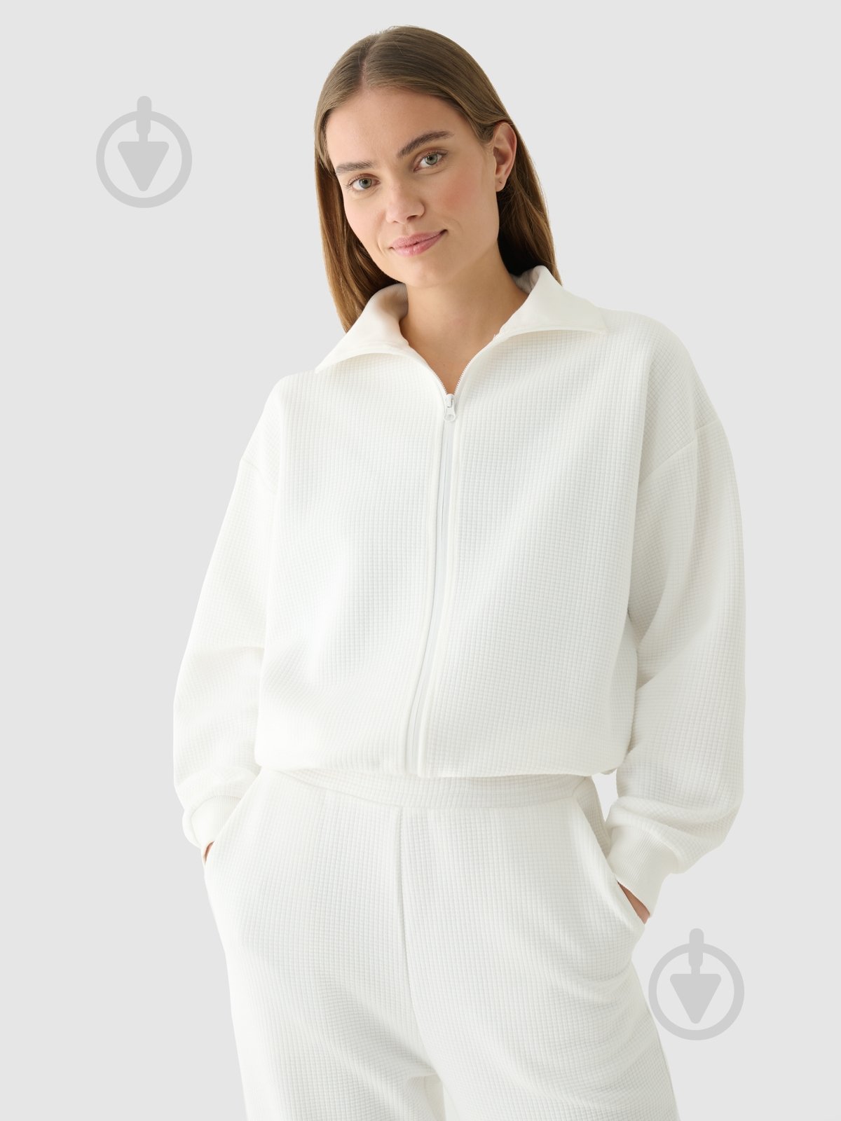 Джемпер 4F 4FJRAW24TTROM1175-32S р. S белый - фото 1 Джемпер 4F 4FJRAW24TTROM1175-32S р. S белый - фото 1