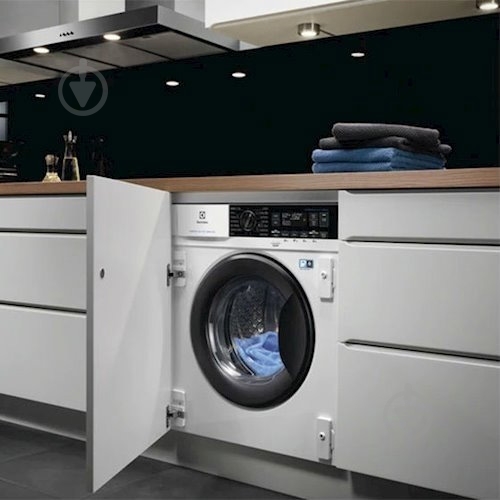Вбудовувана пральна машина Electrolux EW7W3R68SI - фото 2
