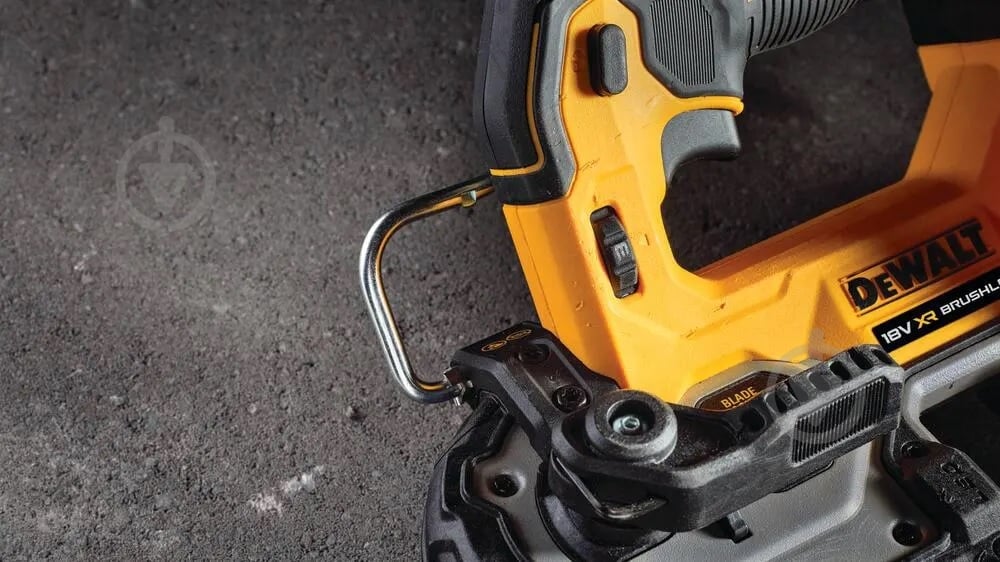 Пила ленточная по металлу DeWalt DCS377NT DCS377NT - фото 11 Пила ленточная по металлу DeWalt DCS377NT DCS377NT - фото 11