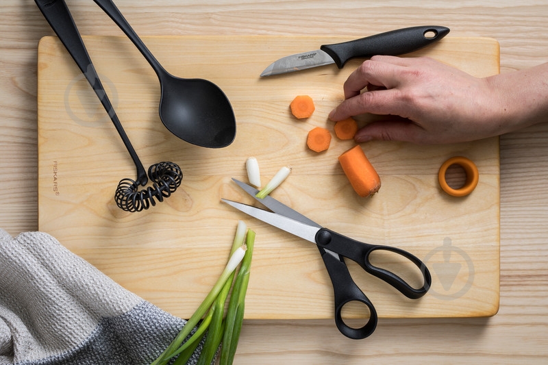 Ніж для овочів Fiskars Form 1014227 - фото 2 Ніж для овочів Fiskars Form 1014227 - фото 2