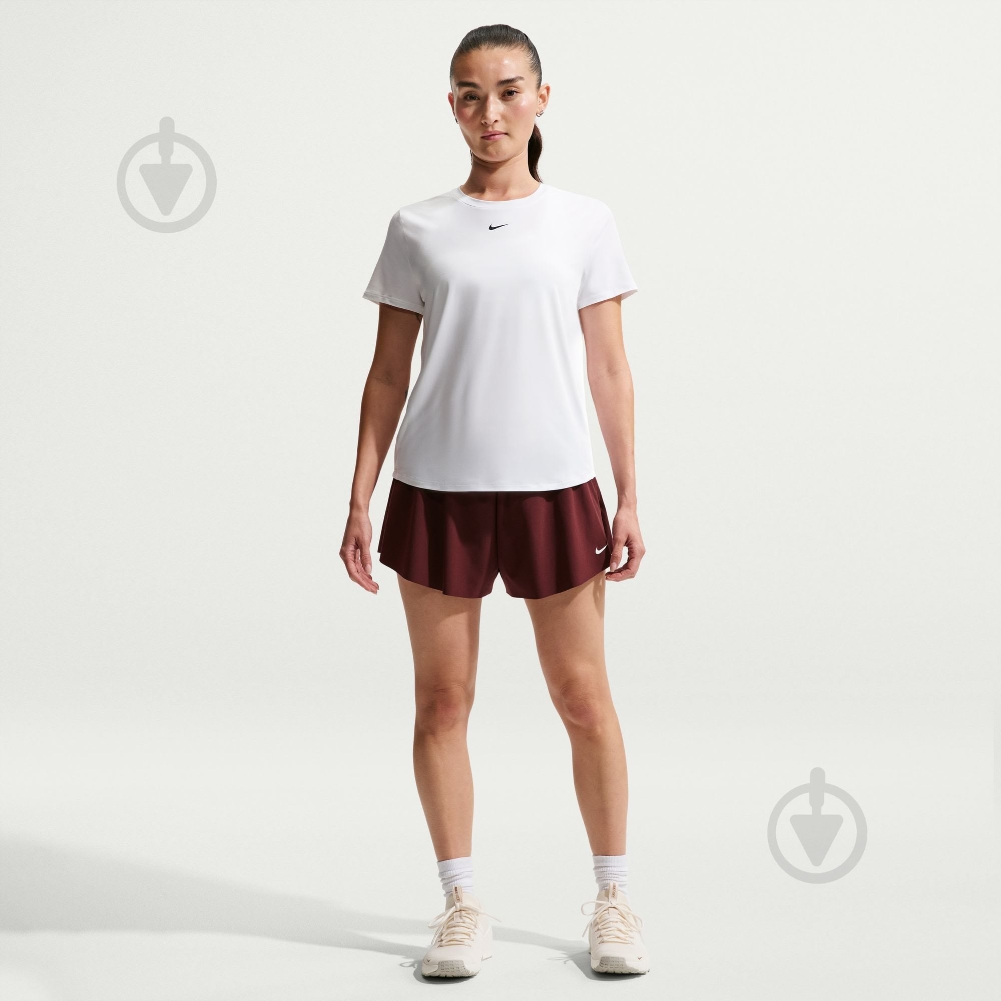 Футболка Nike W NK ONE CLASSIC DF SS TOP FN2798-101 р.S білий - фото 2 Футболка Nike W NK ONE CLASSIC DF SS TOP FN2798-101 р.S білий - фото 2