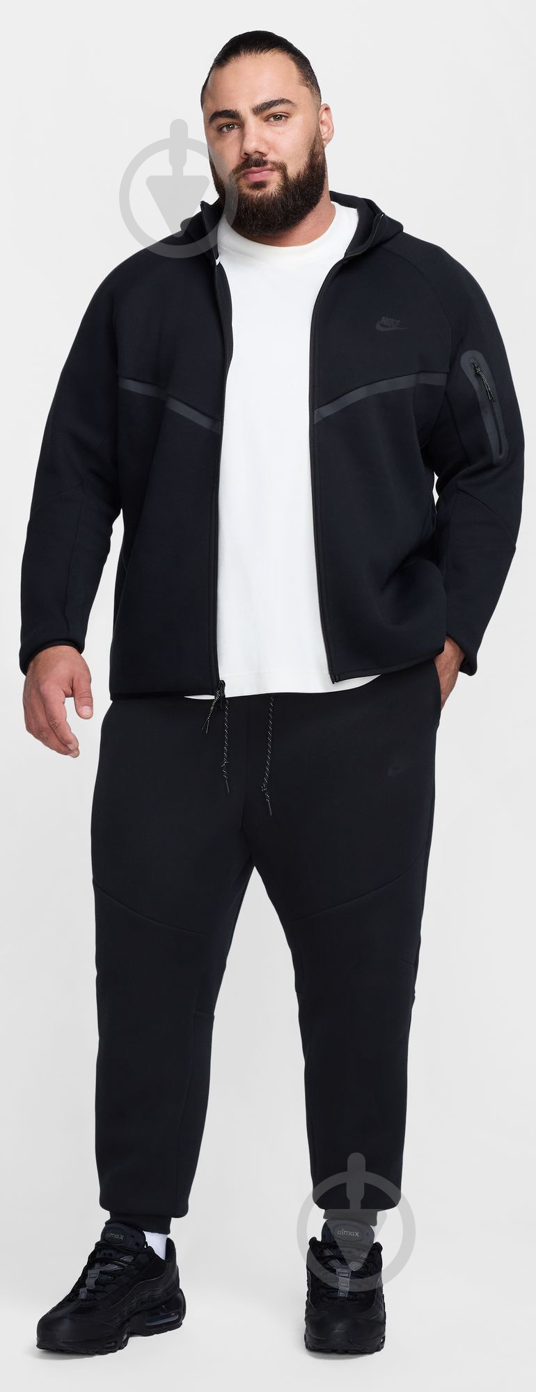 Штани Nike M NK TCH FLC JGGR HV0959-010 р. 2XL чорний - фото 17 Штани Nike M NK TCH FLC JGGR HV0959-010 р. 2XL чорний - фото 17