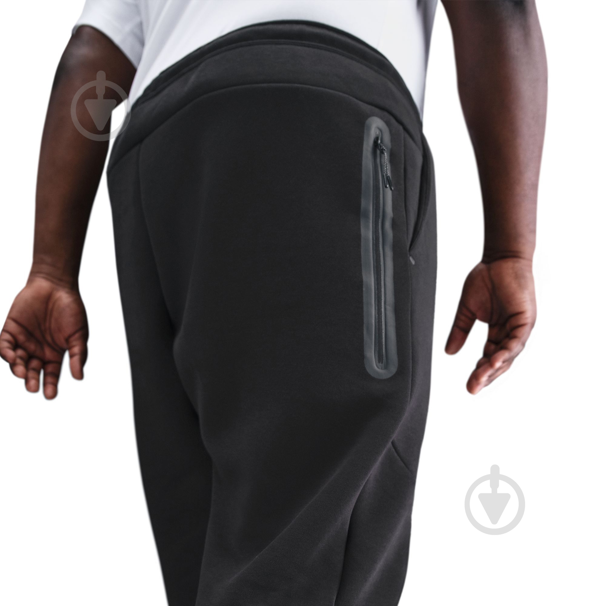 Штани Nike M NK TCH FLC JGGR HV0959-010 р. 2XL чорний - фото 9 Штани Nike M NK TCH FLC JGGR HV0959-010 р. 2XL чорний - фото 9