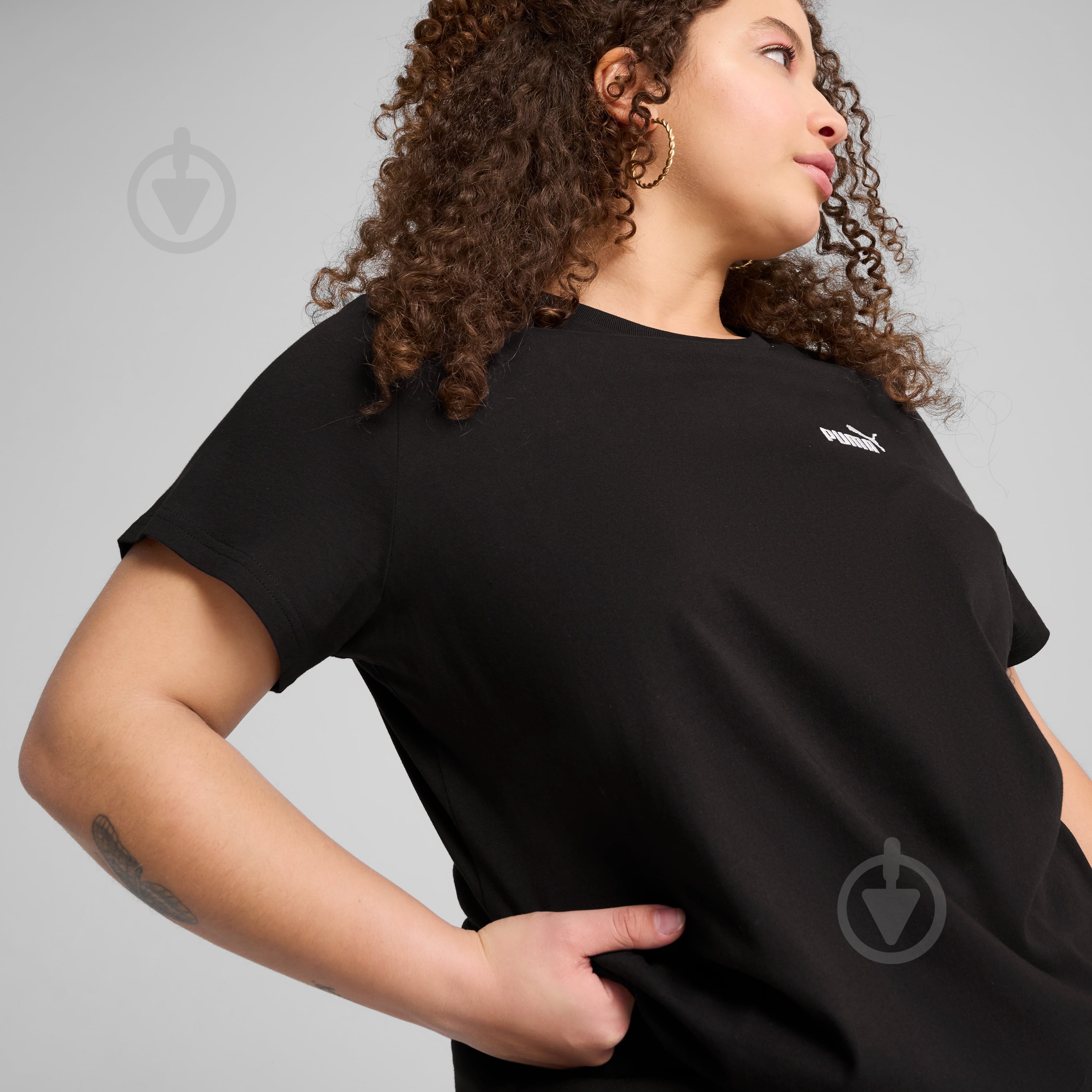 Футболка Puma ESS Small No. 1 Logo Tee 68237201 р.M чорний - фото 4 Футболка Puma ESS Small No. 1 Logo Tee 68237201 р.M чорний - фото 4