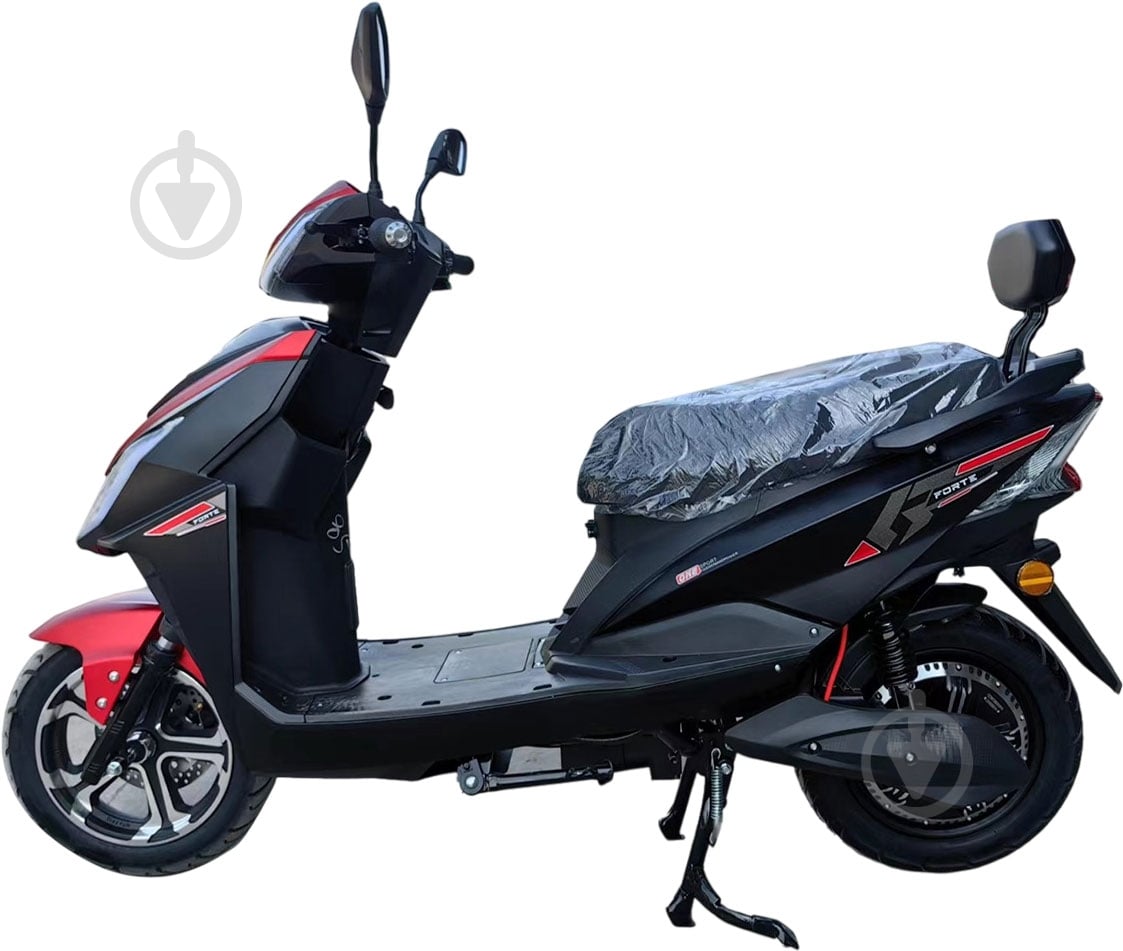 Електроскутер Forte LEON PRO 2500Вт чорний (139020) - фото 1 Електроскутер Forte LEON PRO 2500Вт чорний (139020) - фото 1