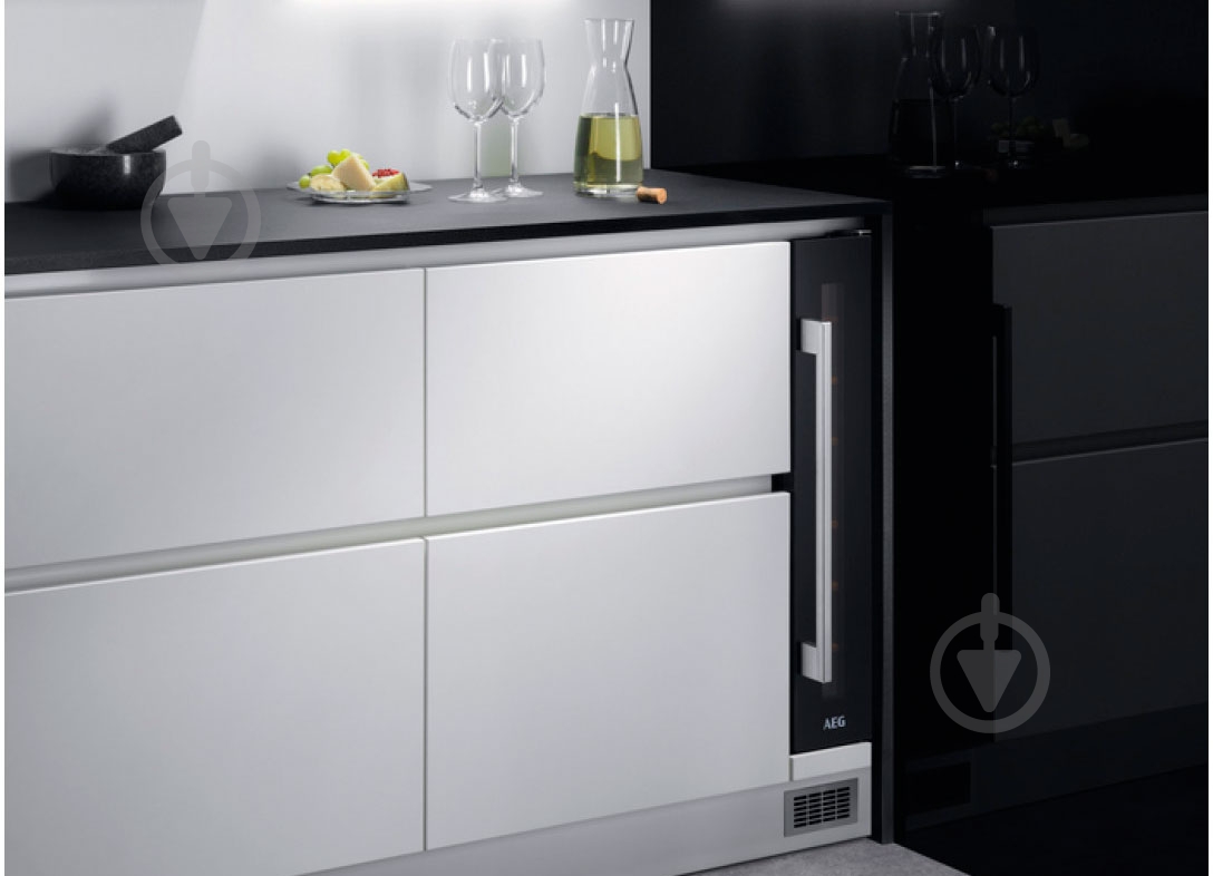 Винный шкаф AEG SWB61501DG - фото 6